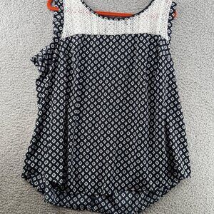 Torrid Sleeveless Diamond Print Top With Lace Yoke Navy/White Size 1X